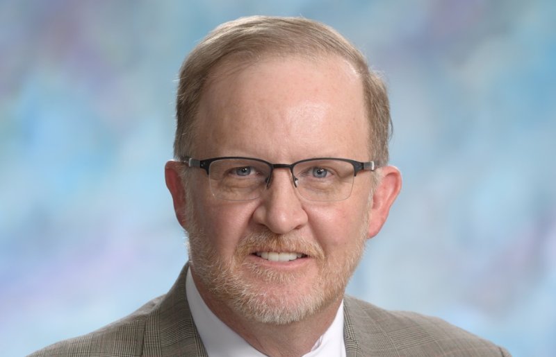 Brent R Hoffman